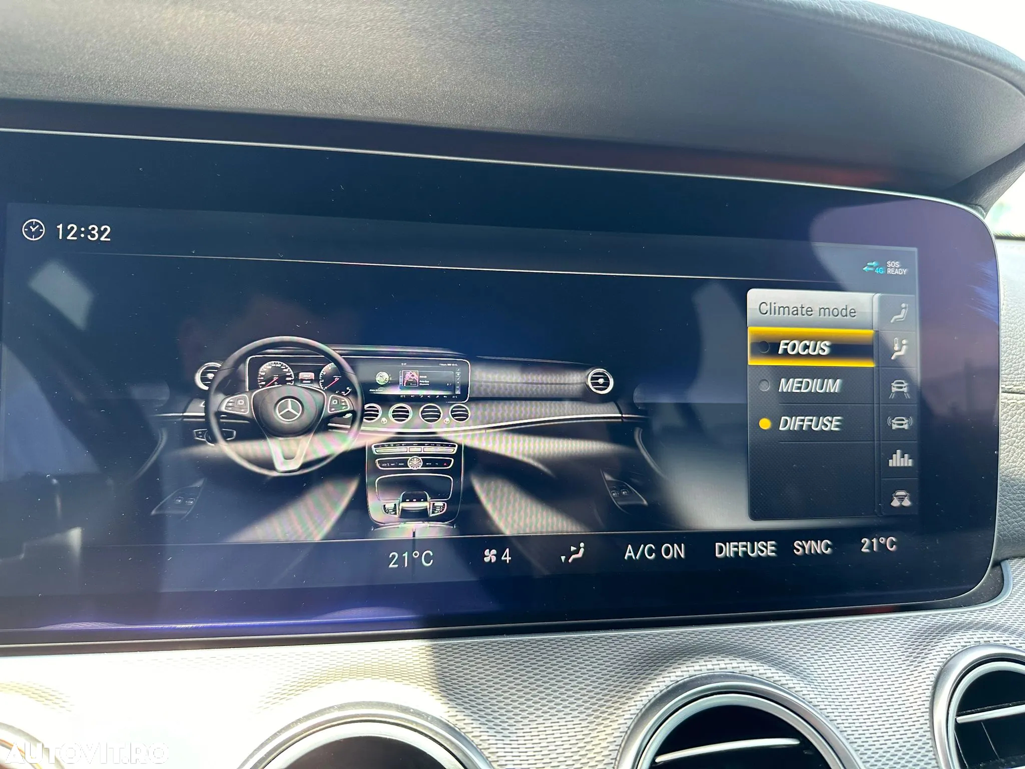 Mercedes-Benz E AMG 63 4Matic+ T 9G-TRONIC - 28