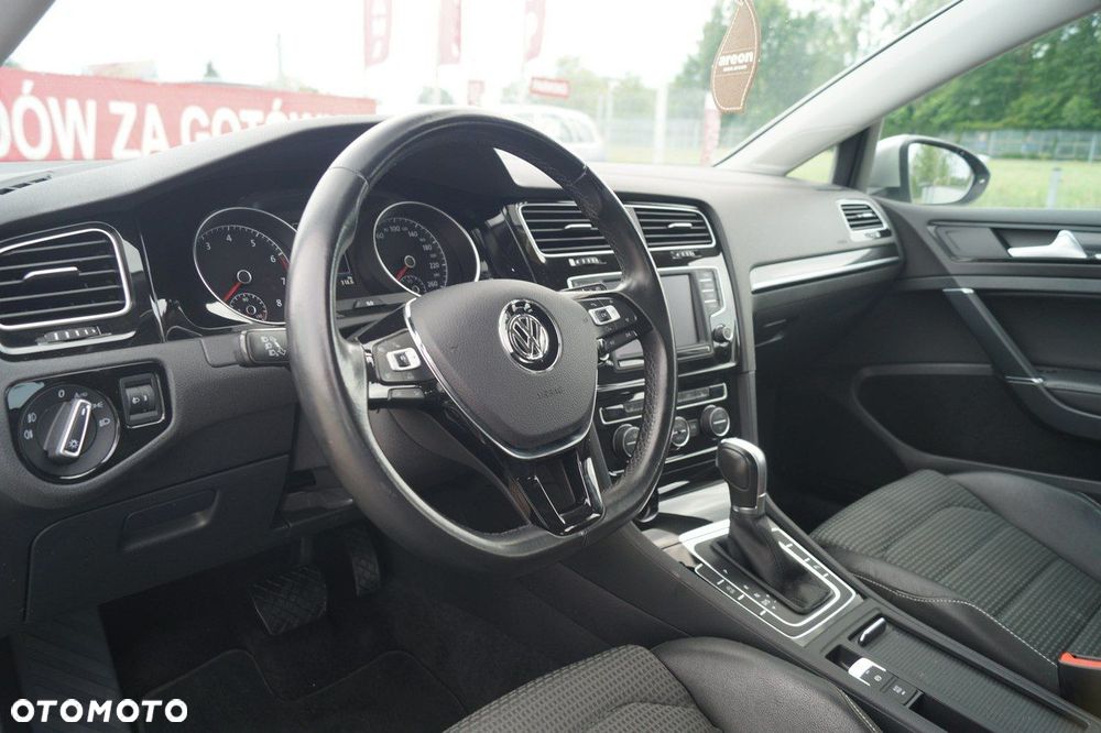 Volkswagen Golf 1.4 TSI ACT BlueMotion Technology DSG Highline - 4