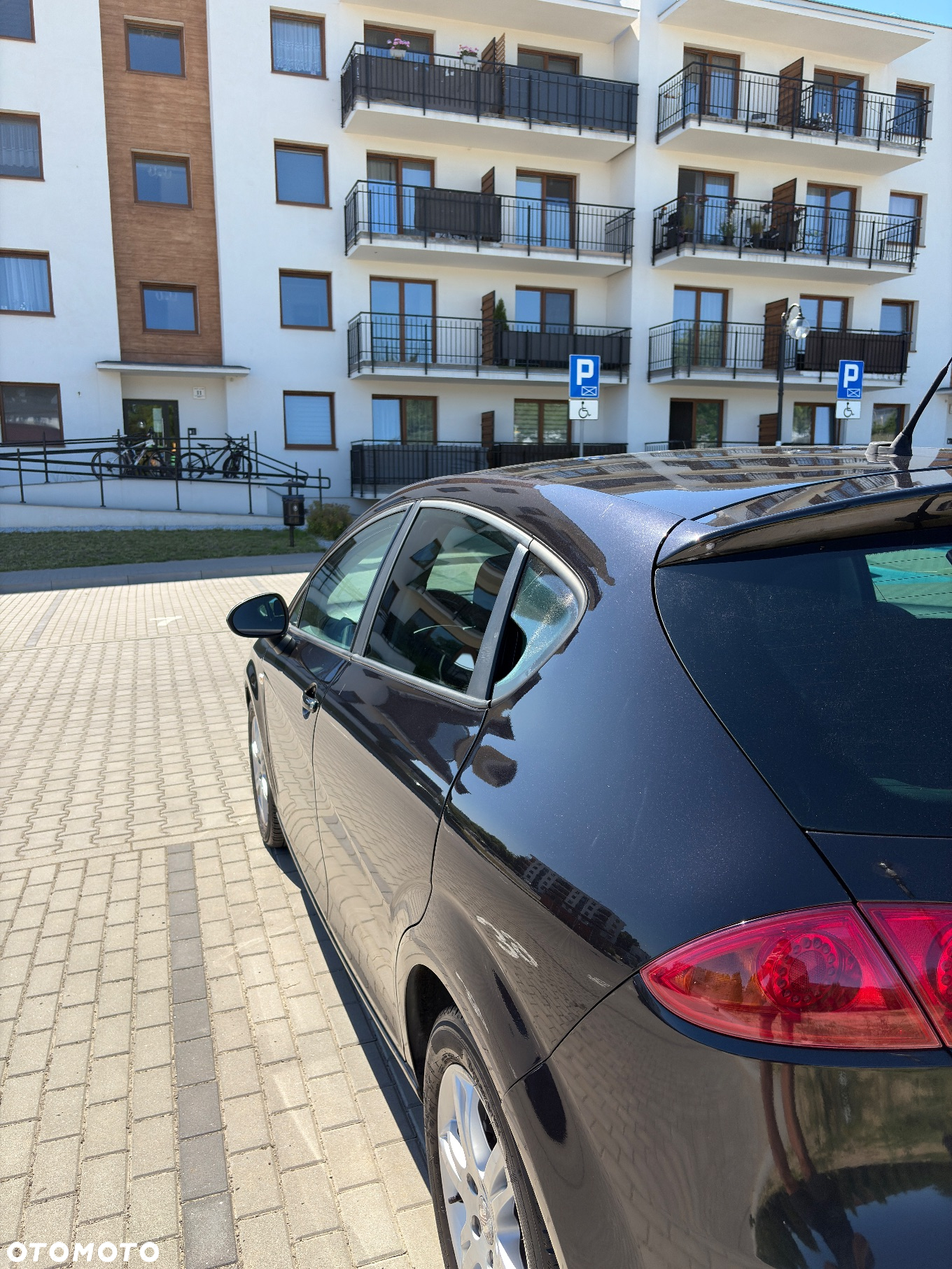 Seat Leon 1.6 TDI Ecomotive Reference - 4