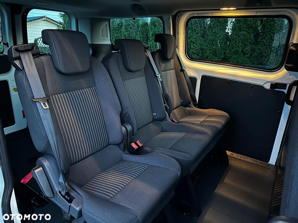 Ford Transit Custom - 9