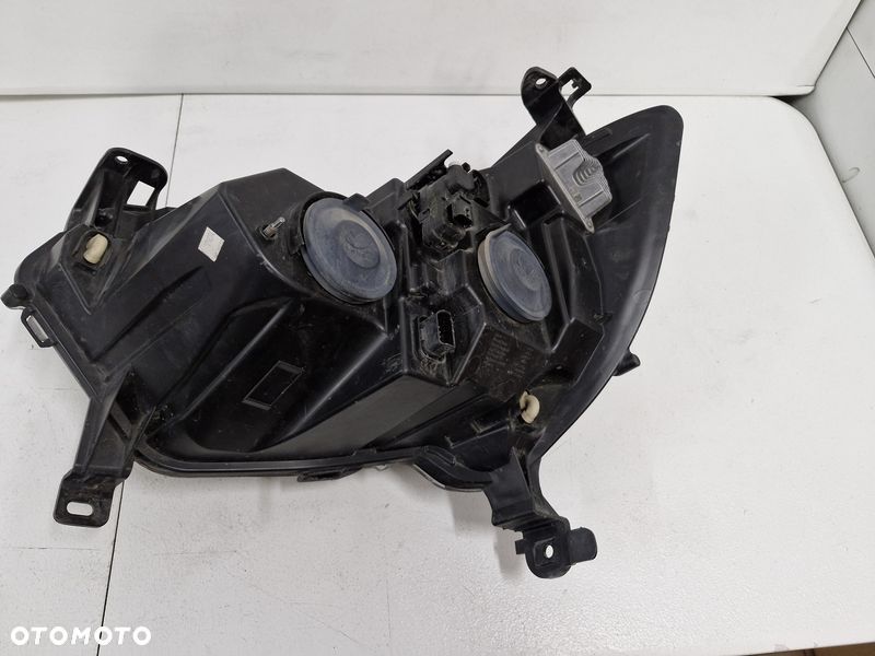 RENAULT MASTER III 3 LIFT IV 4 LAMPA REFLEKTOR PRAWY PRZÓD PRZEDNI 260105567R EU - 10