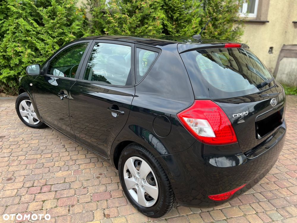 Kia Ceed Cee'd 1.4 Comfort - 8