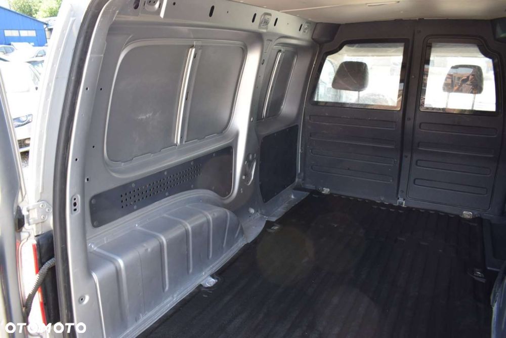 Volkswagen Caddy - 13