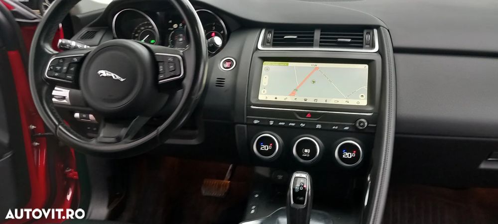 Jaguar E-Pace - 8