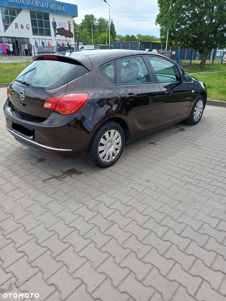Opel Astra 1.6 - 4
