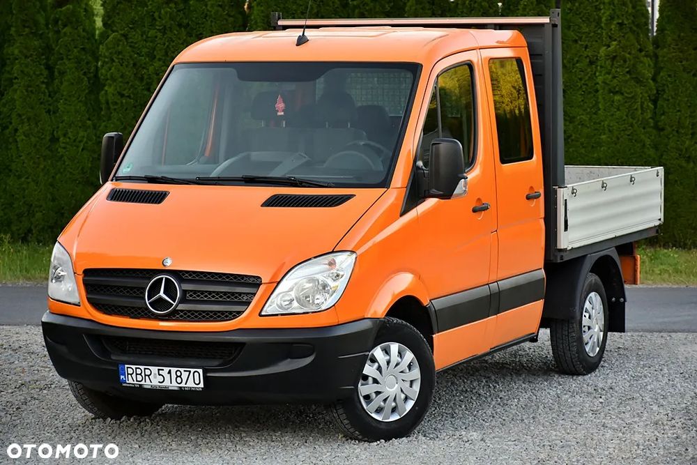 Mercedes-Benz Sprinter - 2