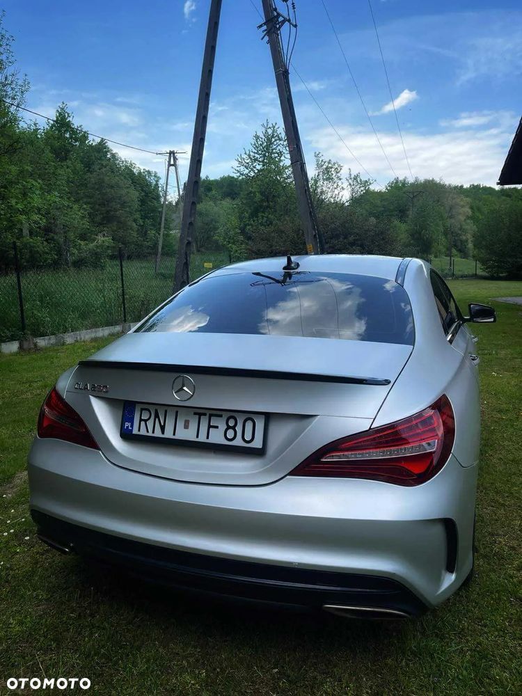 Mercedes-Benz CLA - 8
