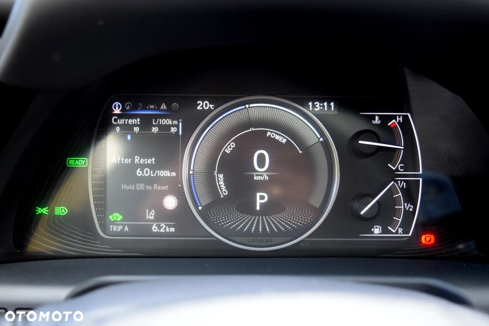 Lexus ES 300h Prestige - 27