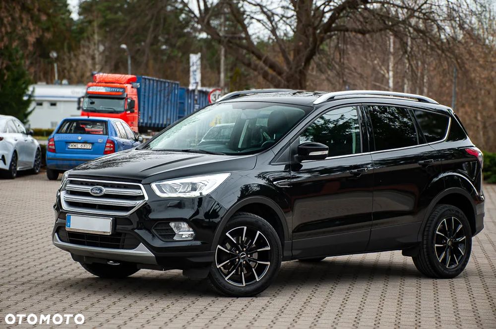 Ford Kuga 1.5 EcoBoost 2x4 Cool & Connect - 20