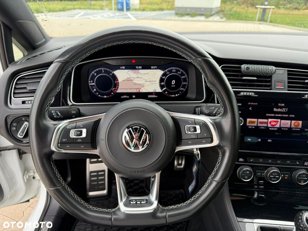 Volkswagen Golf VII 2.0 TDI BMT GTD - 17
