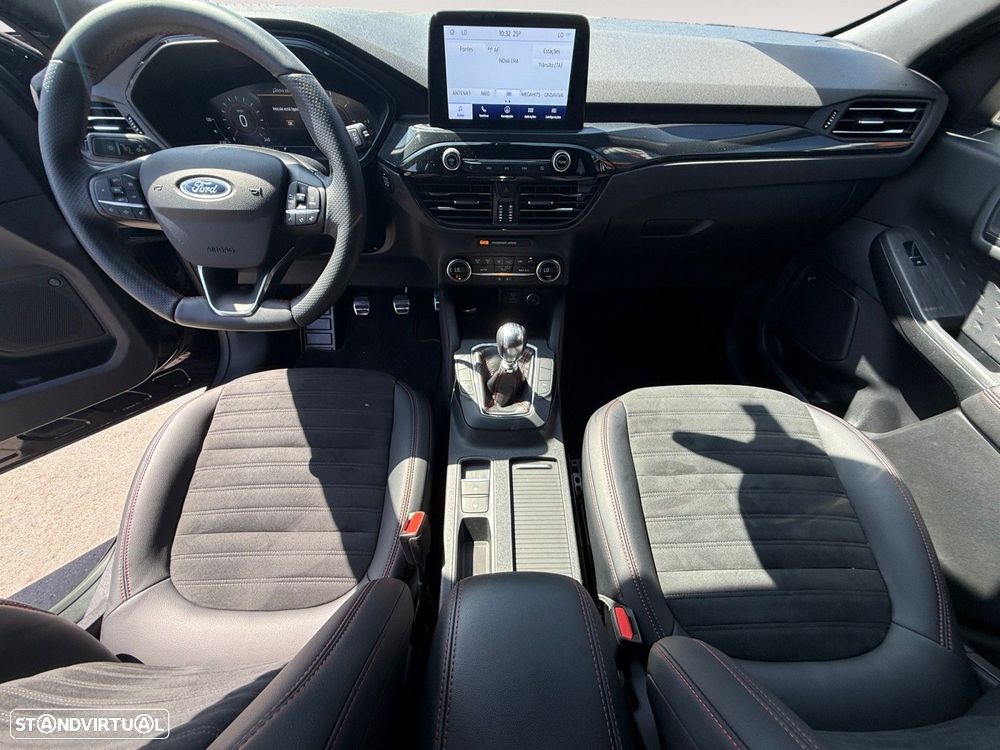 Ford Kuga 2.0 TDCi ST-Line - 10
