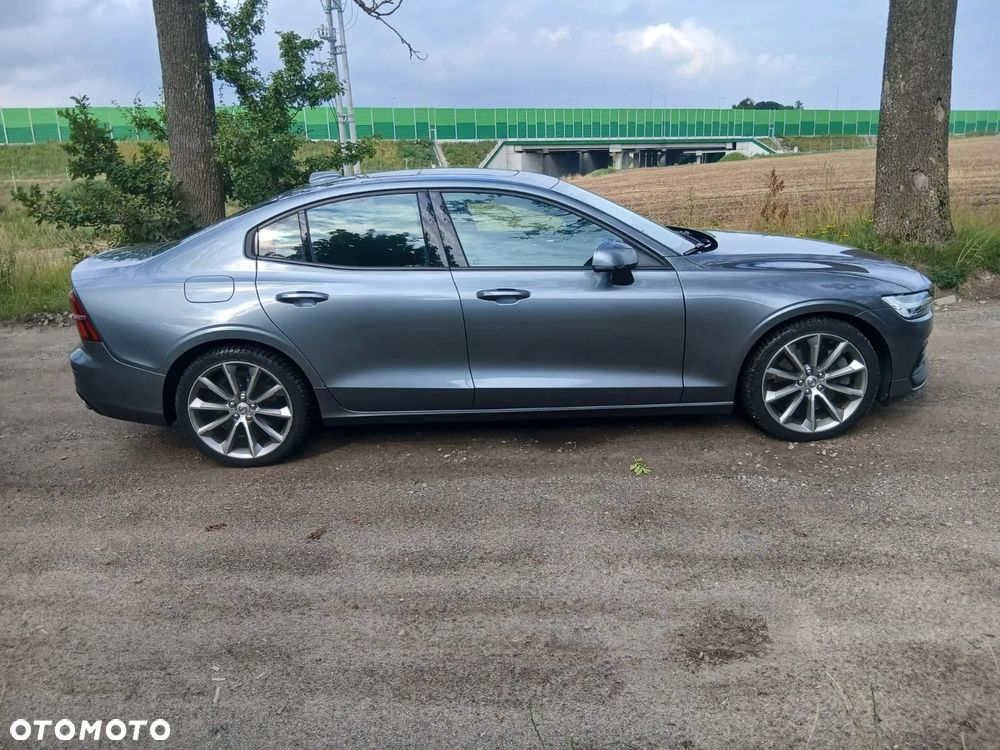 Volvo S60 T6 AWD Momentum Pro - 8