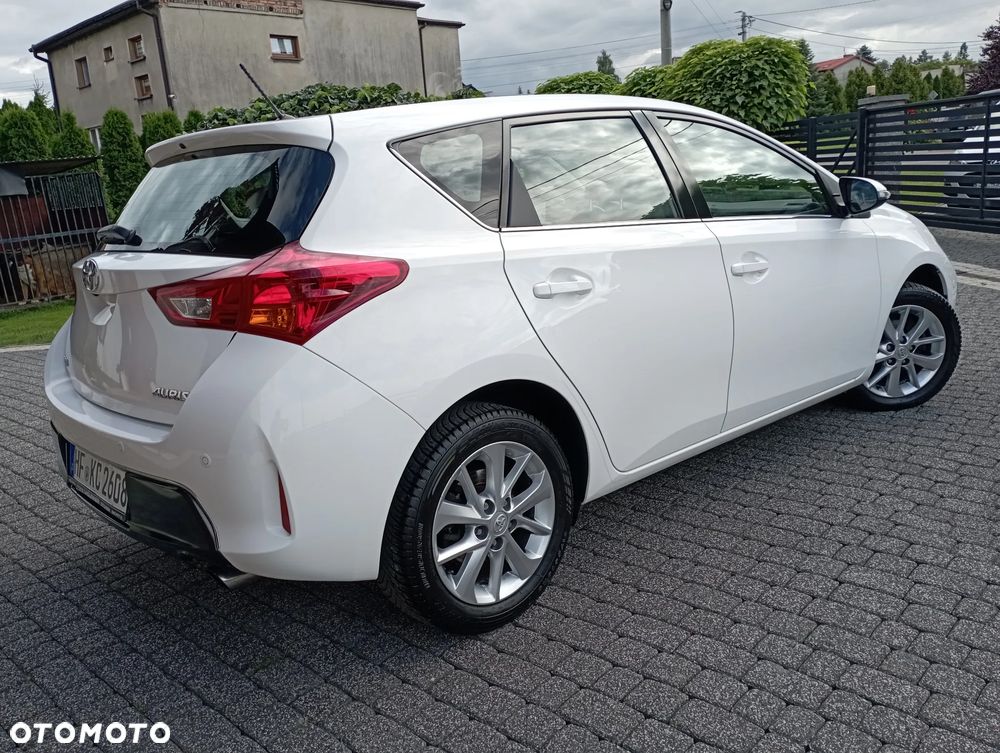 Toyota Auris 1.6 Valvematic START Edition - 9