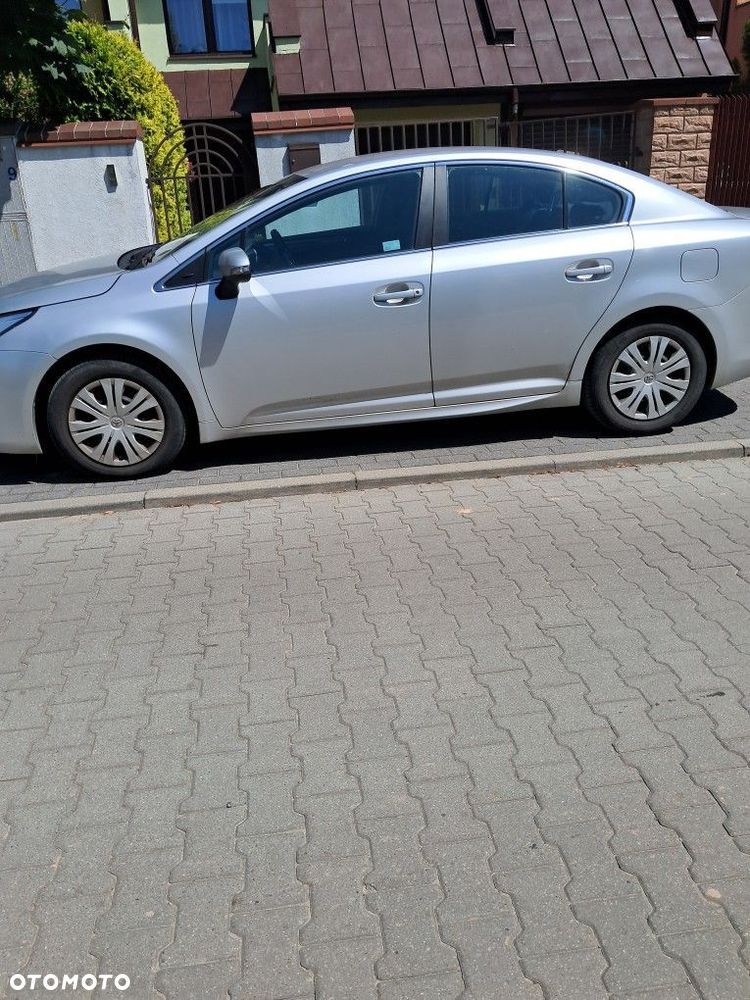 Toyota Avensis - 3