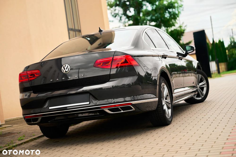 Volkswagen Passat 1.5 TSI OPF DSG Highline - 3