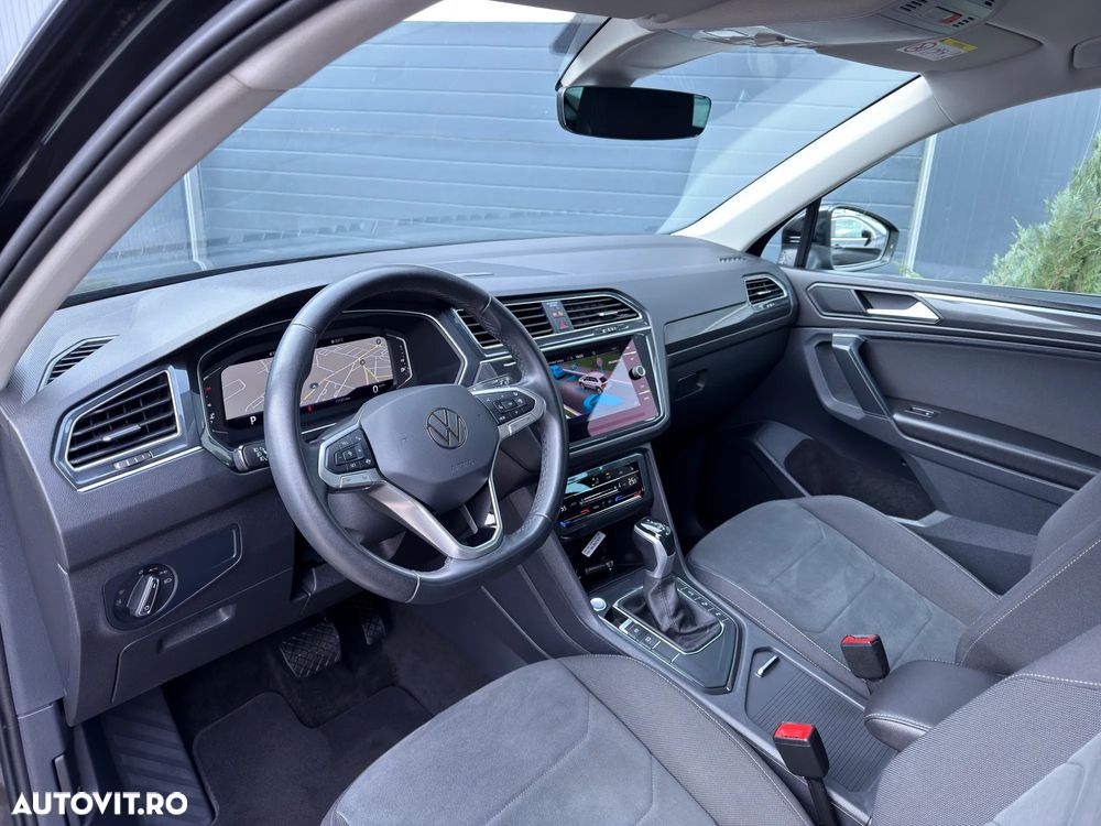 Volkswagen Tiguan - 9