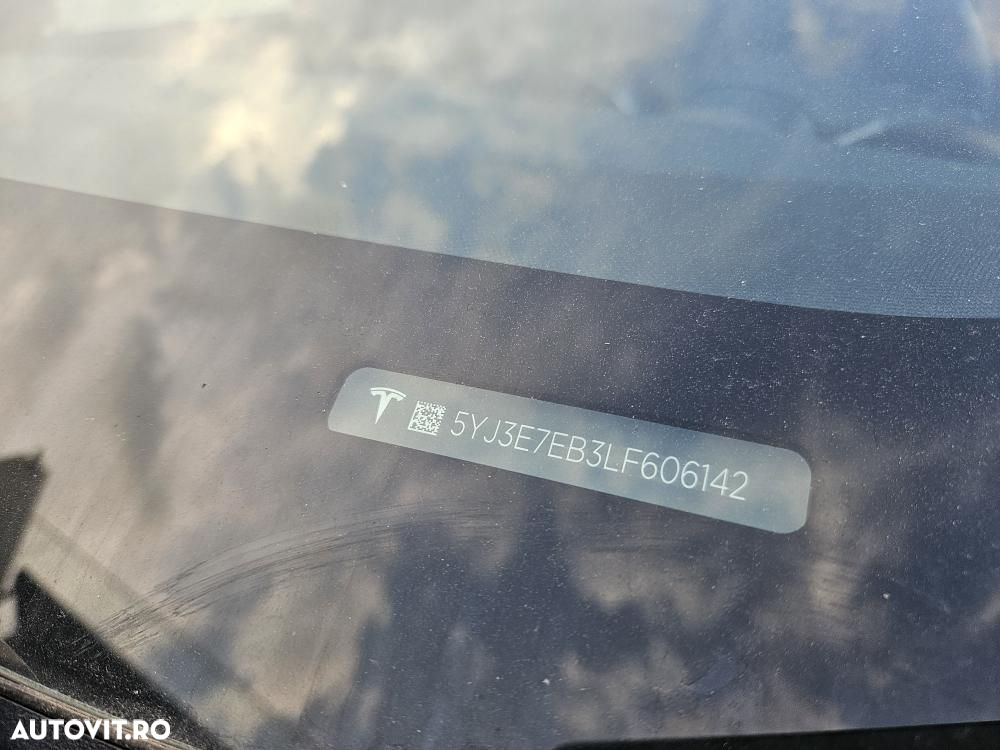 Tesla Model 3 Langstreckenbatterie Allradantrieb Dual Motor - 20
