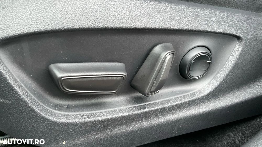 Toyota BZ4X 150 KW FWD (4x2) Luxury Style - 25