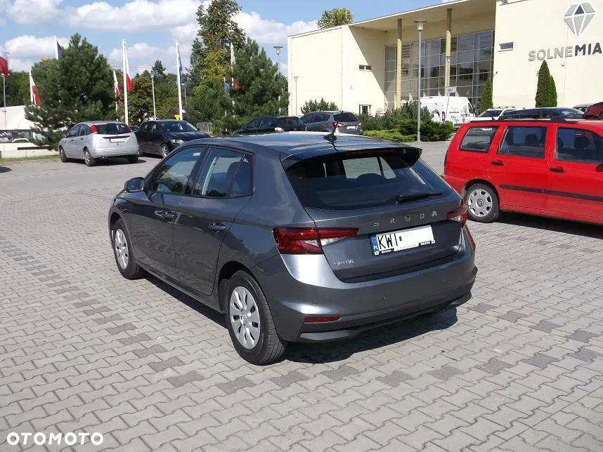 Skoda Fabia 1.0 Selection - 5