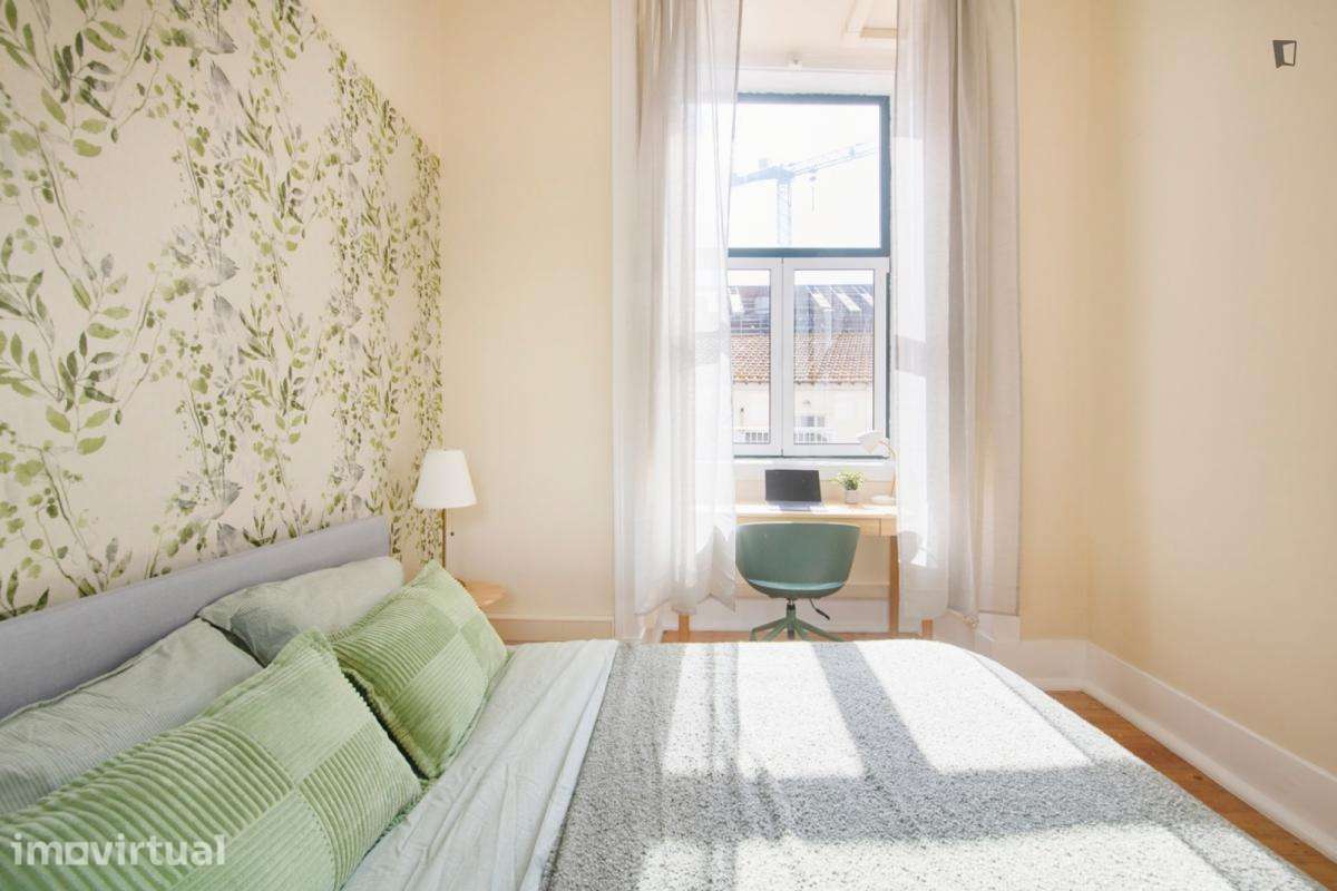 Quarto - localizado em Santos Lisbon - Grande imagem: 5/22