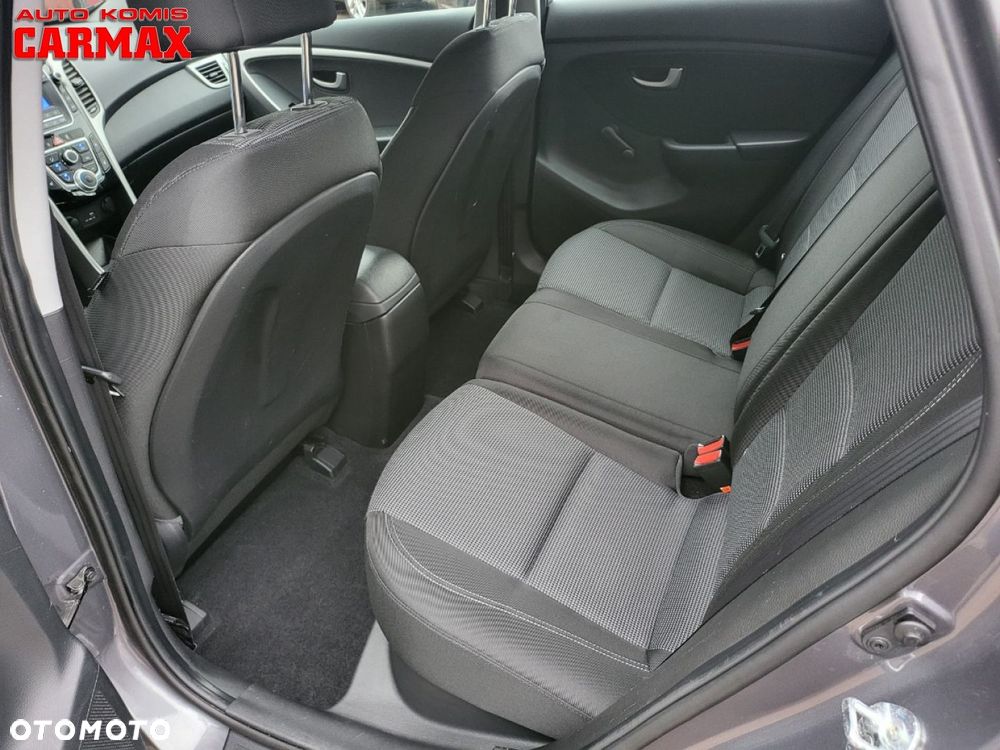 Hyundai i30 1.6 Style - 26