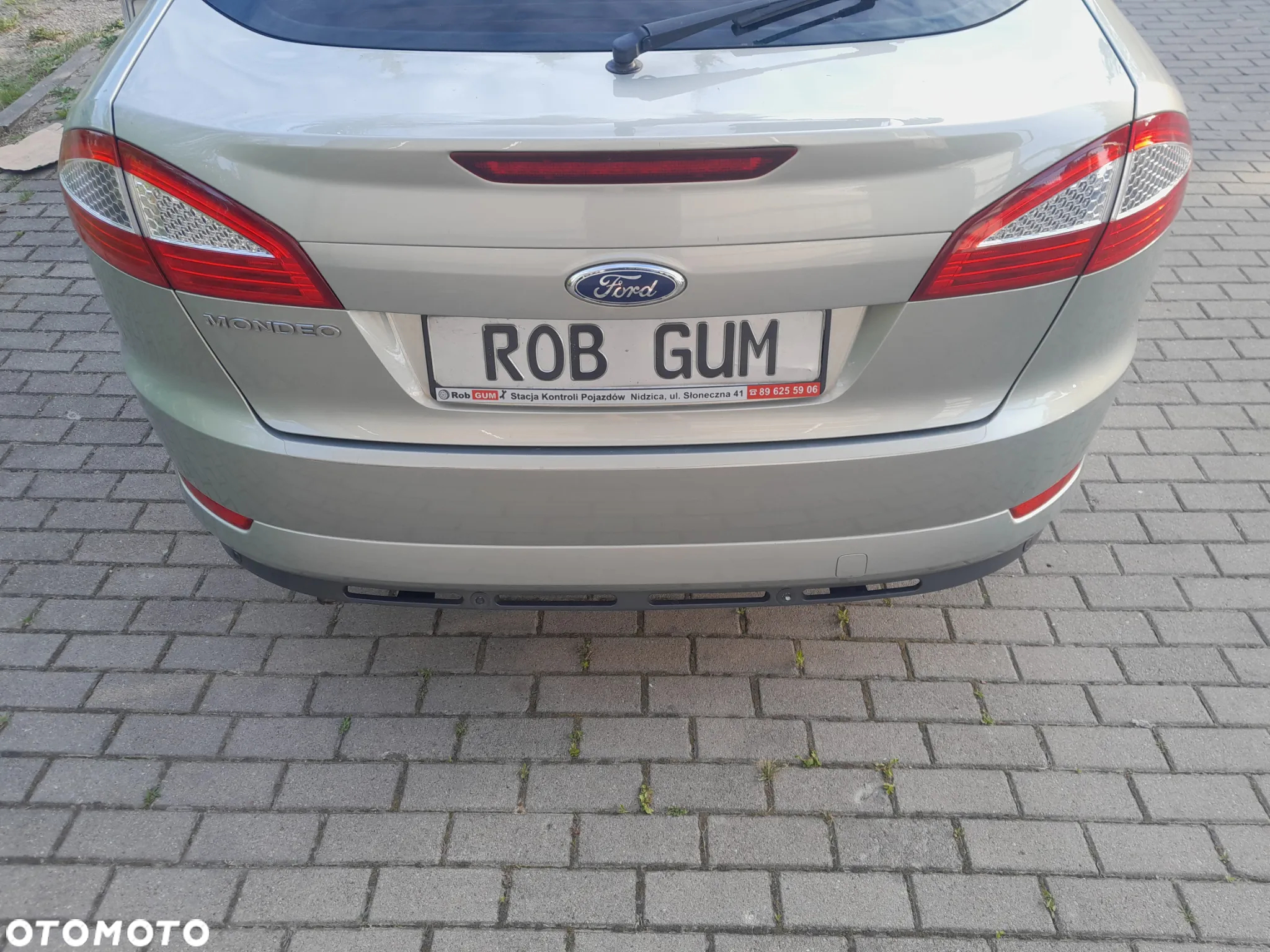 Ford Mondeo Turnier 2.0 Ghia X - 22