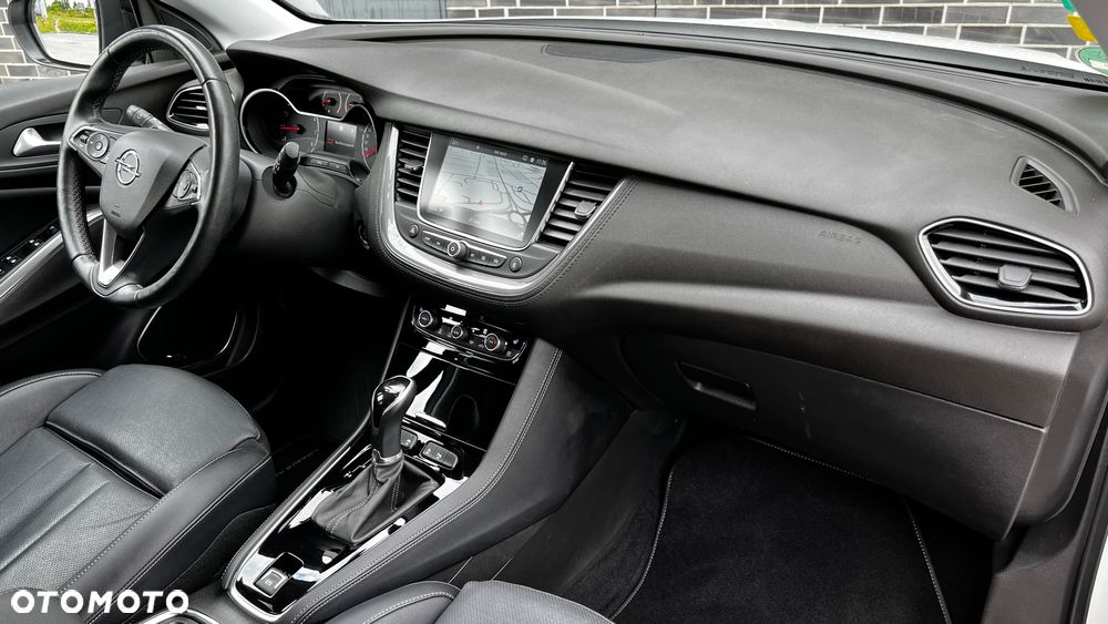 Opel Grandland X - 32