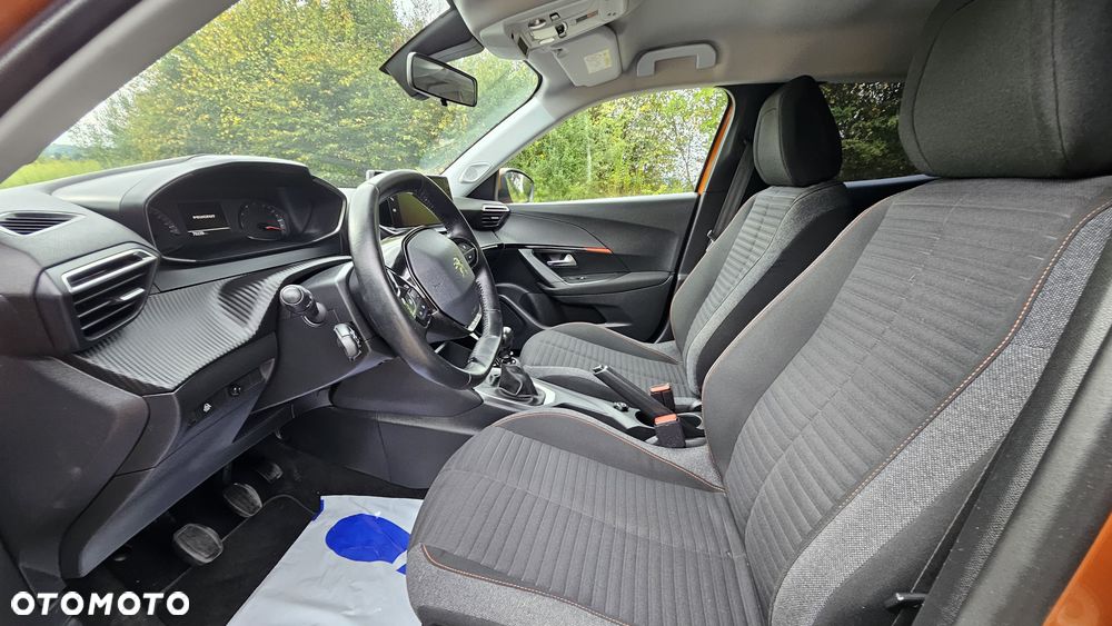 Peugeot 2008 Benzin 100 Style - 11
