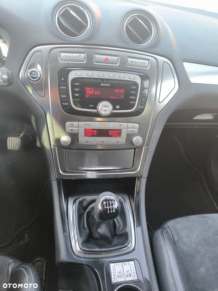 Ford Mondeo 2.0 TDCi Titanium X - 10