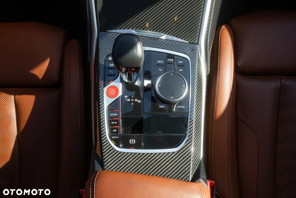 BMW M3 Competition M xDrive - 25