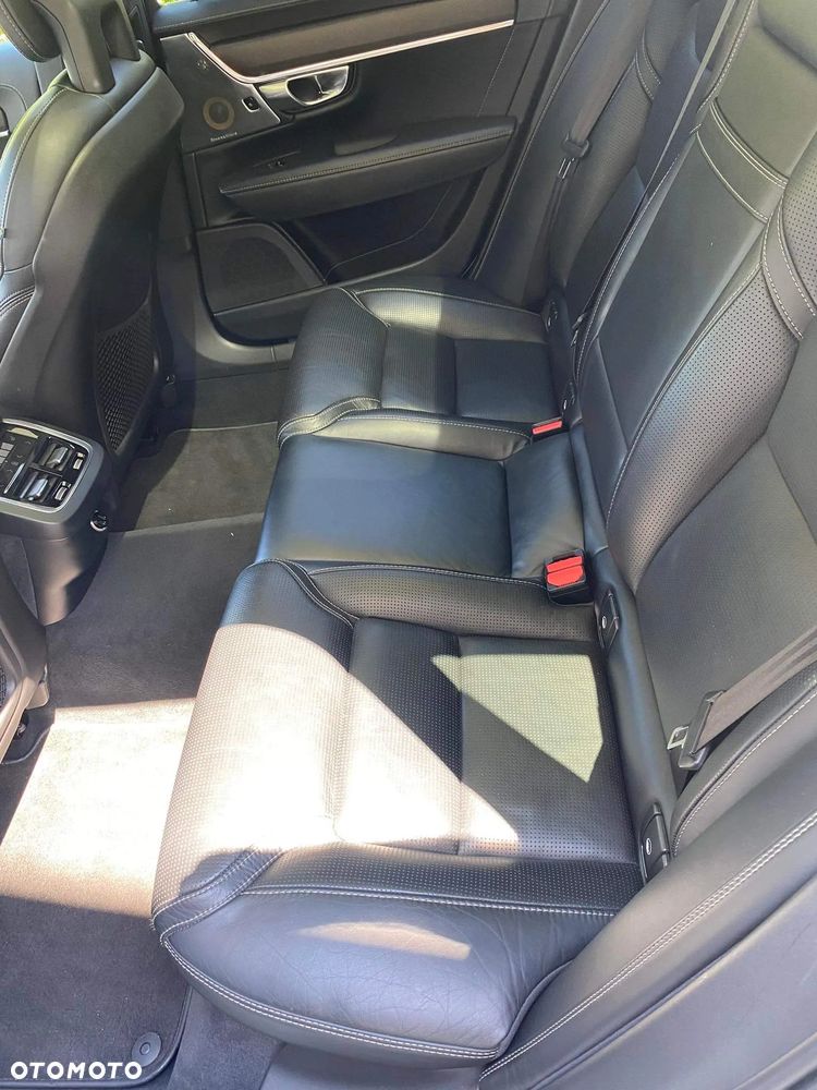 Volvo V90 Cross Country T6 AWD - 4