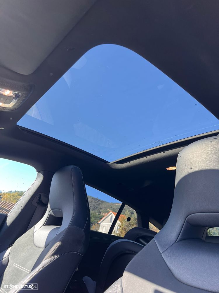 Mercedes-Benz CLA 250 e Shooting Brake 8G-DCT AMG Line - 22