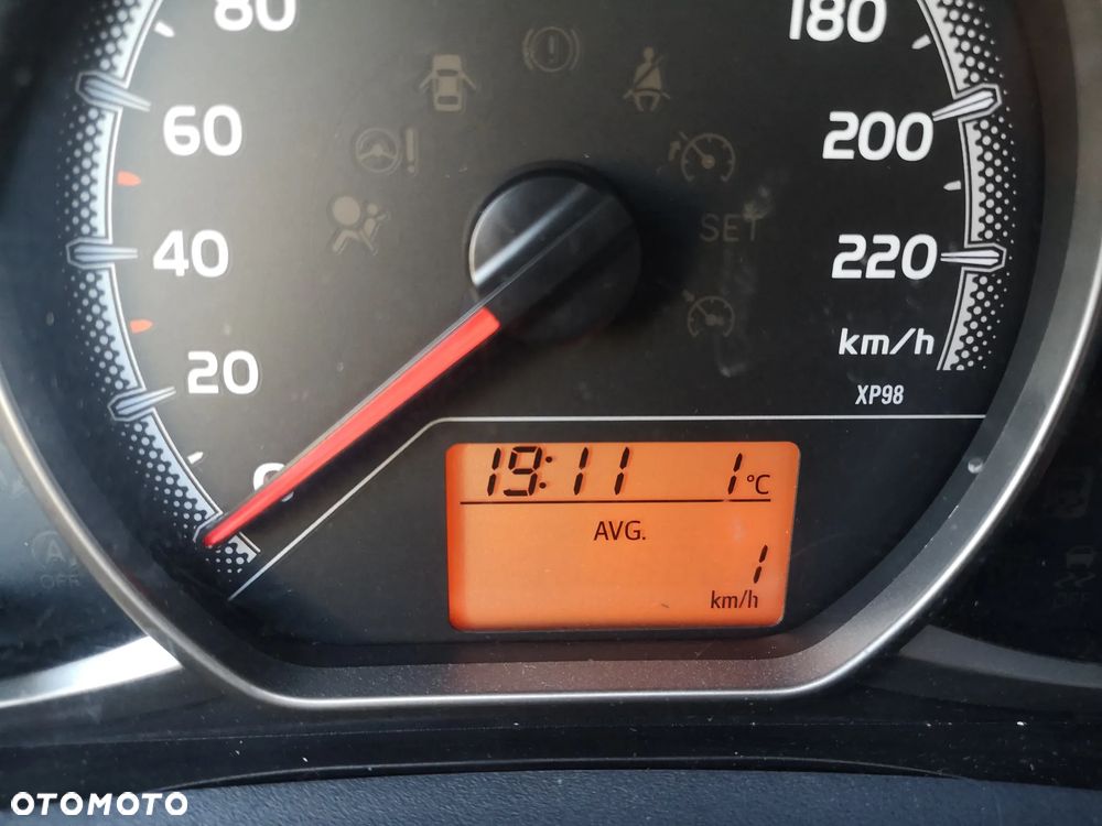 Toyota Yaris 1.0 Active - 15