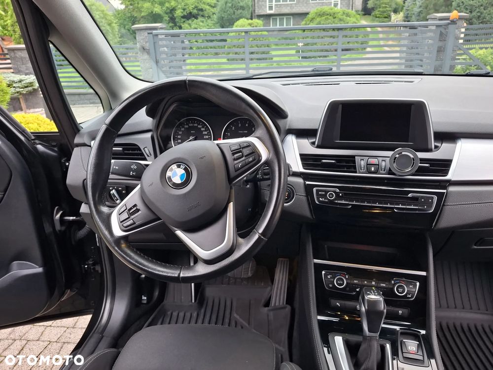 BMW Seria 2 218i Sport Line - 22