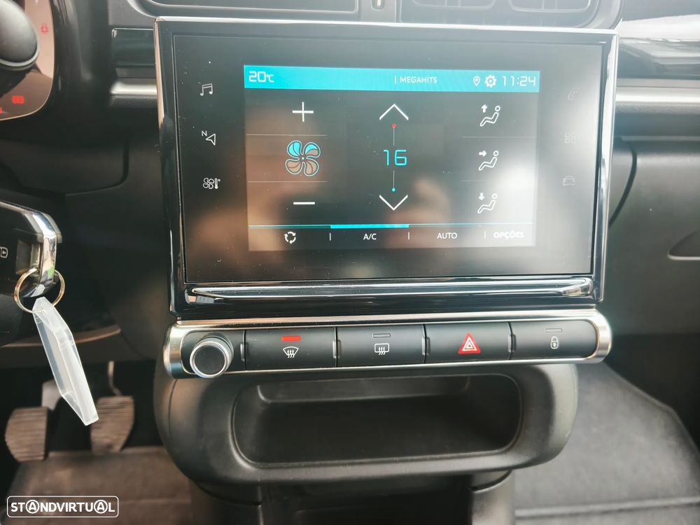 Citroën C3 1.2 PureTech Shine - 9