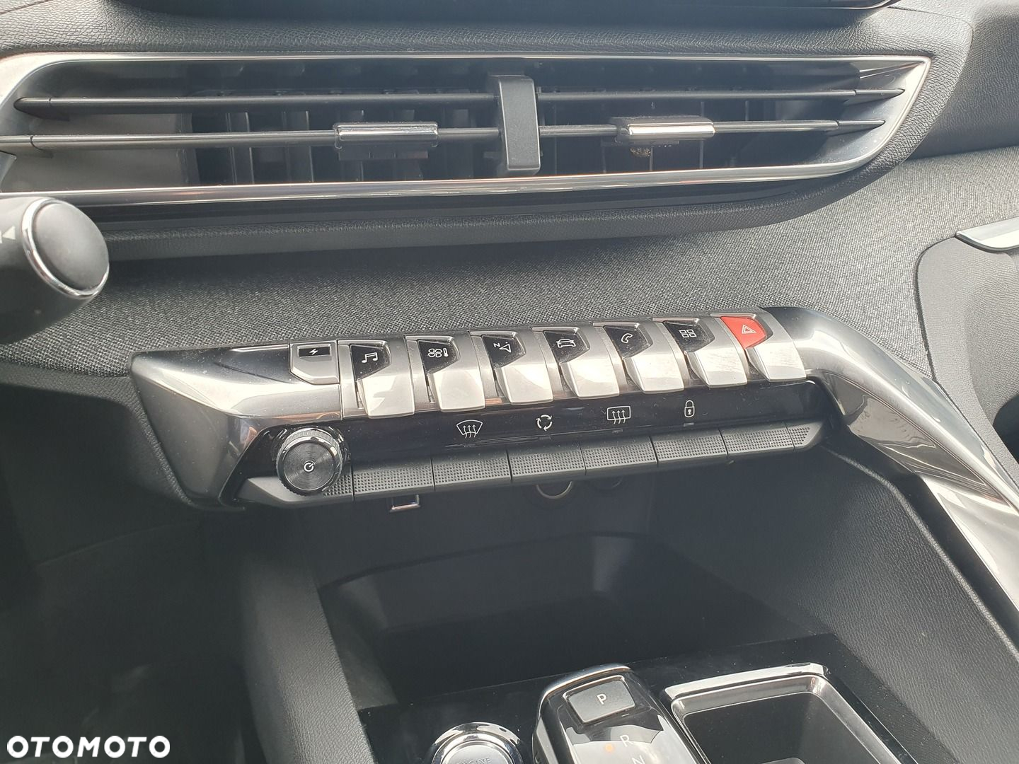 Peugeot 3008 - 25