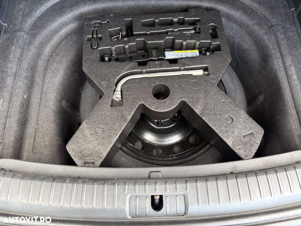 Seat Leon 1.6 TDI DPF Style - 28