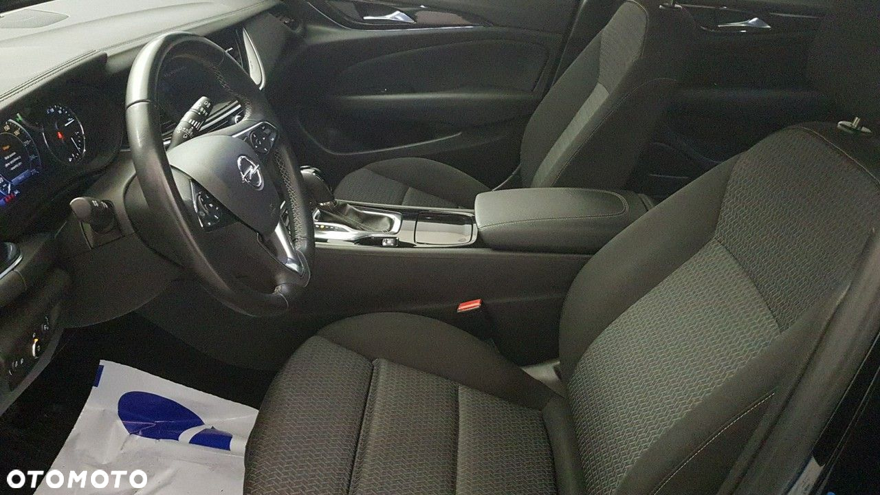Opel Insignia - 20