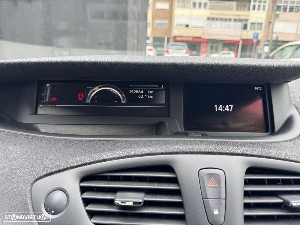 Renault Grand Scénic - 15