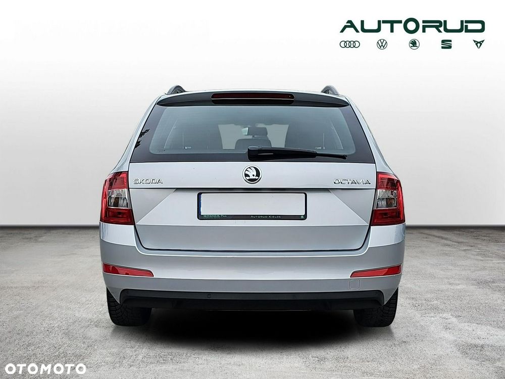 Skoda Octavia 1.6 TDI Ambition - 4