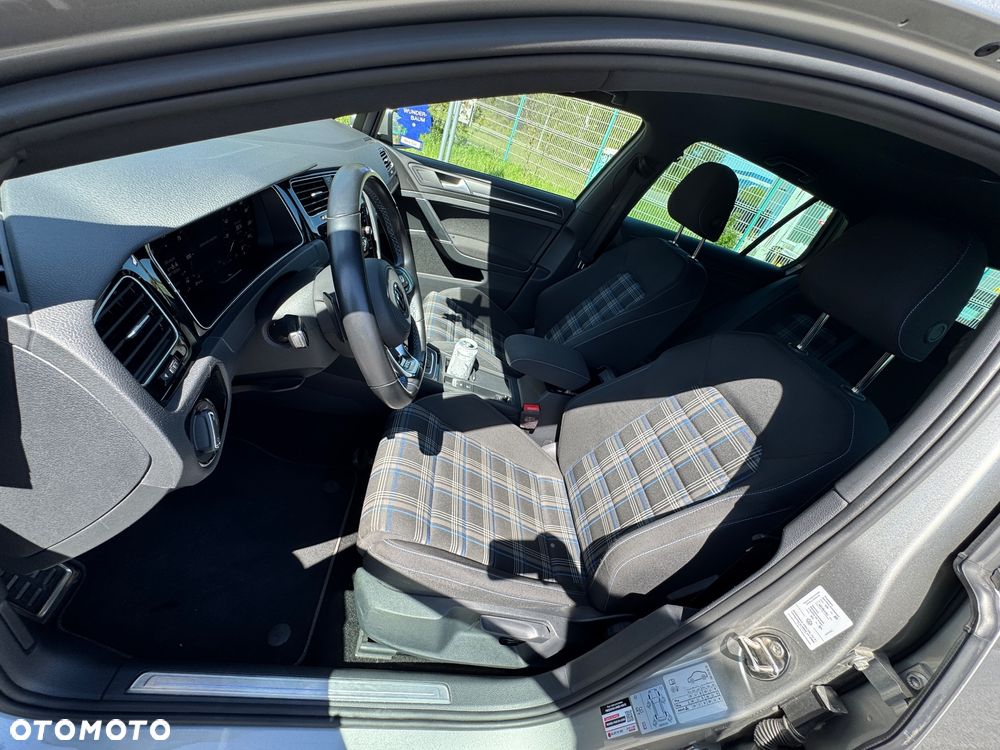 Volkswagen Golf 1.4 GTE Plug-In-Hybrid DSG - 15