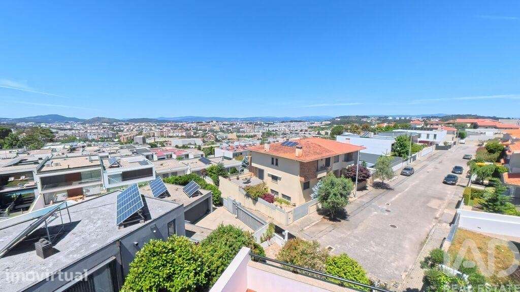 Casa / Villa T4 em Nogueiró e Tenões de 452 m2 - Grande imagem: 2/39
