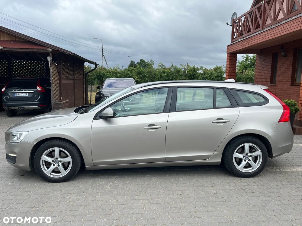 Volvo V60 D2 Drive-E Summum - 6