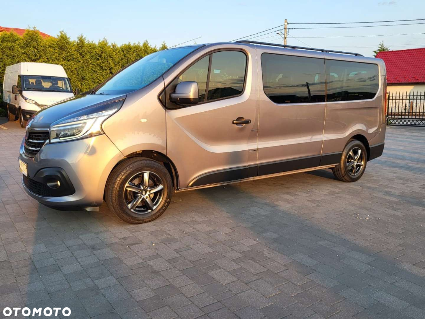 Renault Trafic - 17