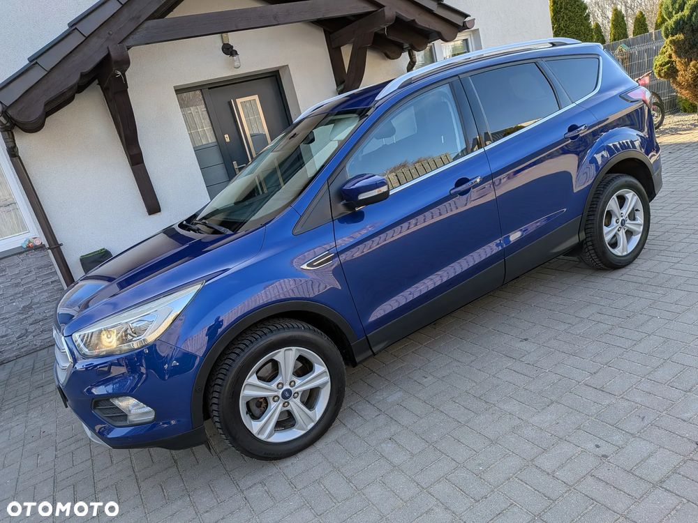 Ford Kuga - 4
