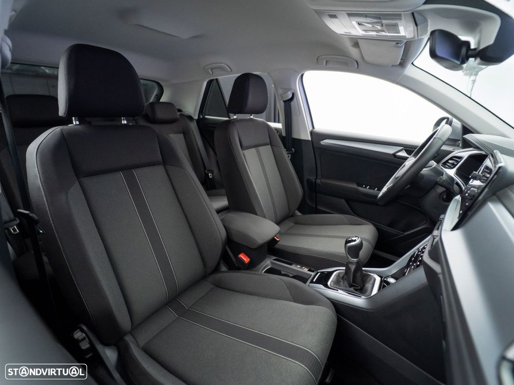 VW T-Roc 1.0 TSI Urban - 33