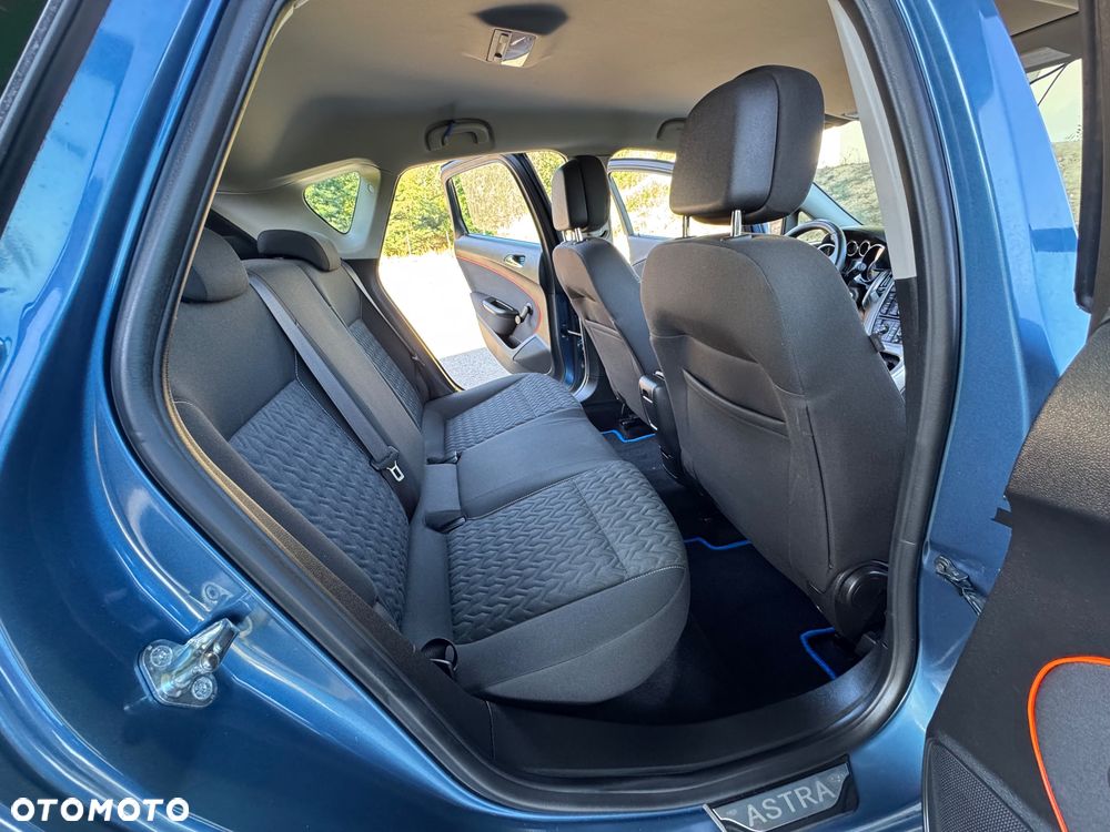 Opel Astra - 26
