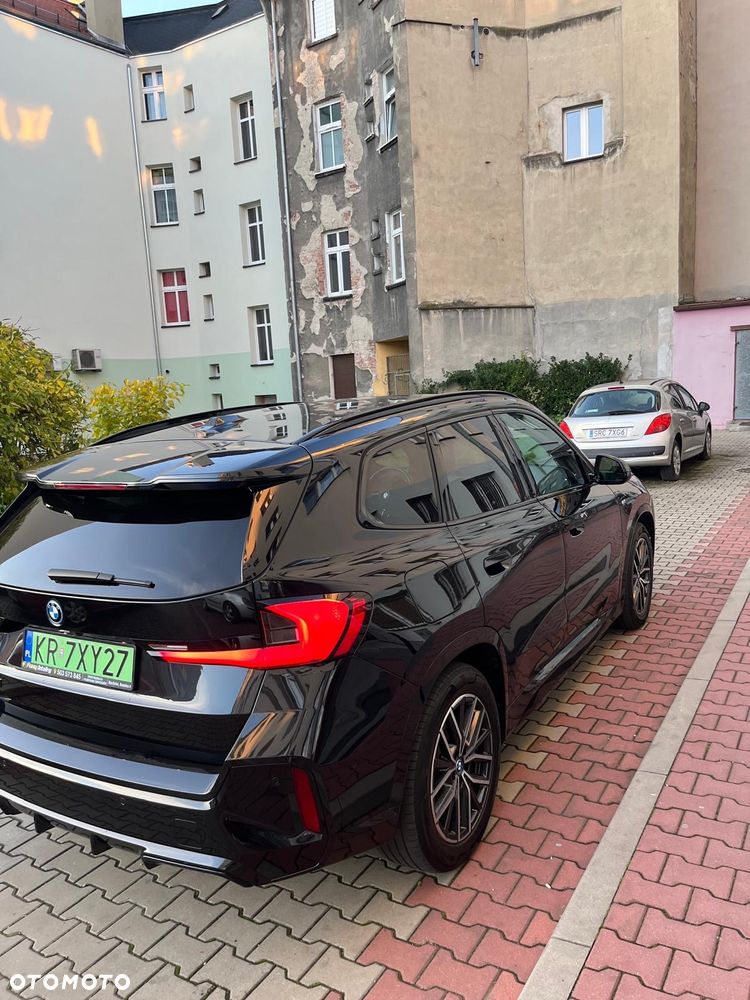 BMW iX1 xDrive30 66.5kWh M Sport - 7