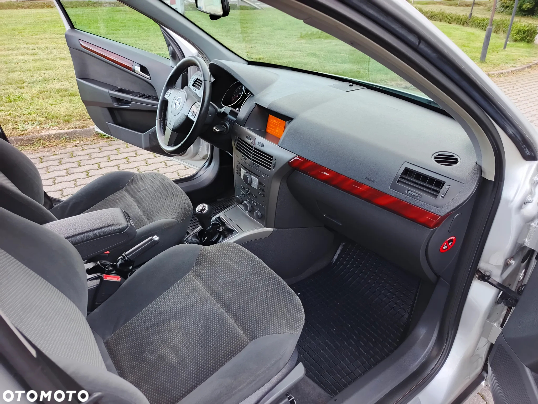 Opel Astra 1.6 Elegance - 24