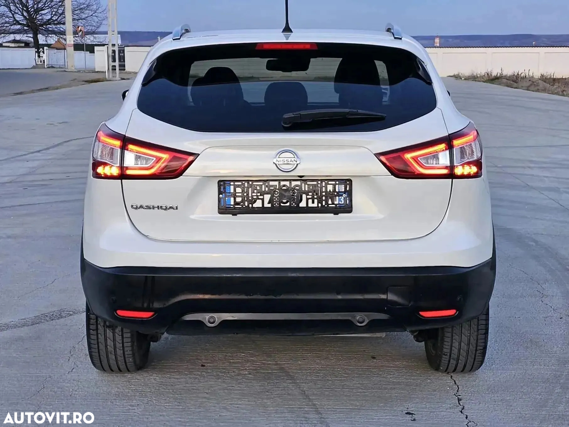 Nissan Qashqai 1.6 DCI Start/Stop Tekna - 14